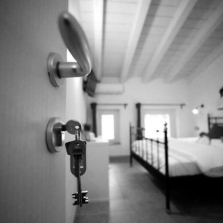 Ermi Hotel Sona Kültér fotó