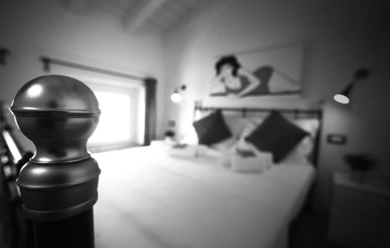 Ermi Hotel Sona Kültér fotó
