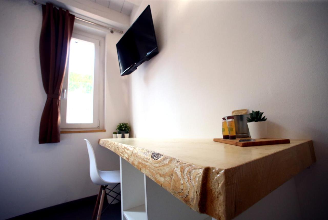 Ermi Hotel Sona Kültér fotó