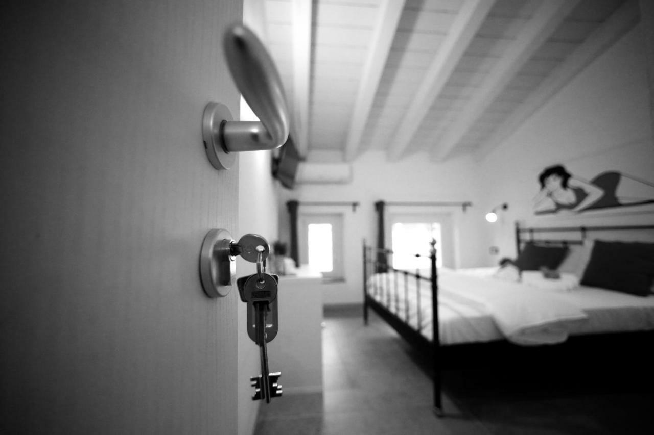 Ermi Hotel Sona Kültér fotó