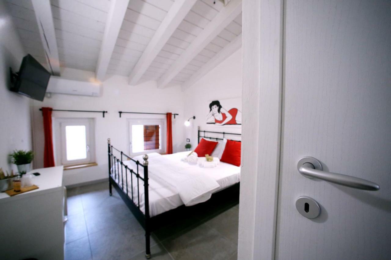 Ermi Hotel Sona Kültér fotó